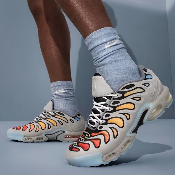 Nike Men’s Air Max Plus Drift Men’s Running Shoes FD4290-002, Size 8.5 (New) - Picture 3 of 16